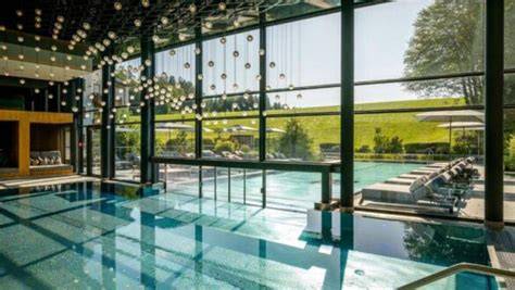 Alpské wellness hotely s panorámou
